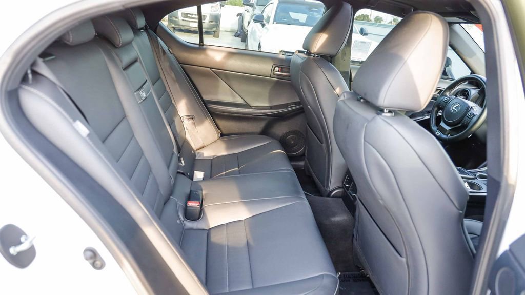 Used 2024 Lexus IS 500 image 20