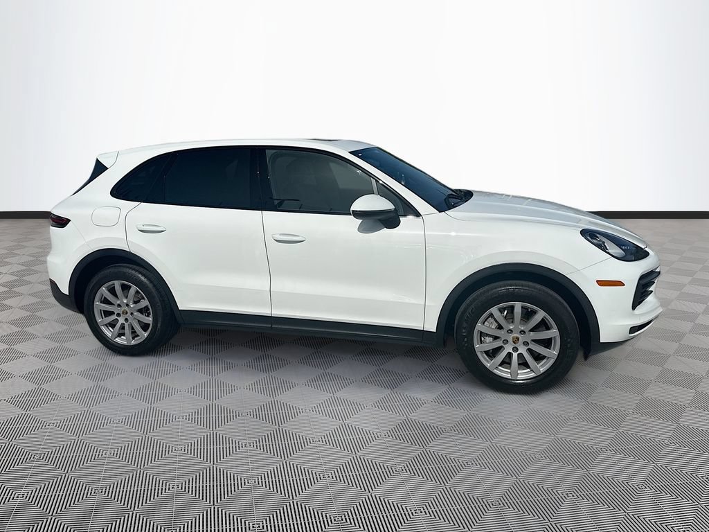 Used 2021 Porsche Cayenne AWD/4WD image 5