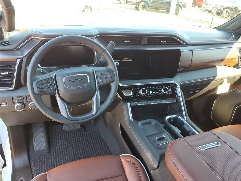 New 2026 GMC Sierra 3500 Denali Ultimate image 17
