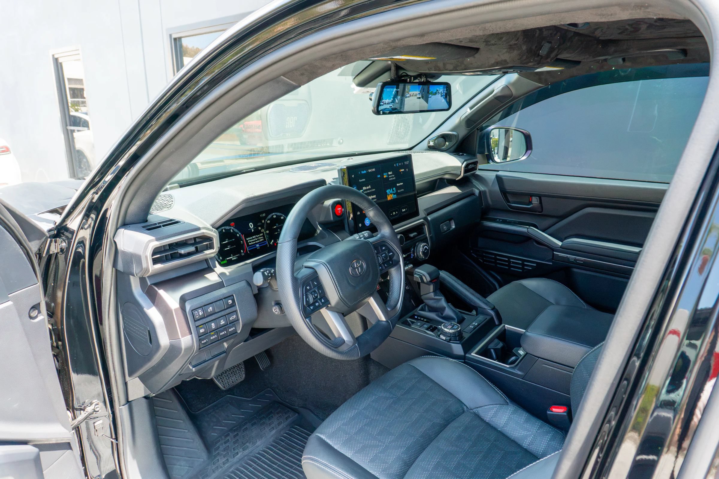 Used 2026 Toyota 4Runner Limited AWD/4WD image 71