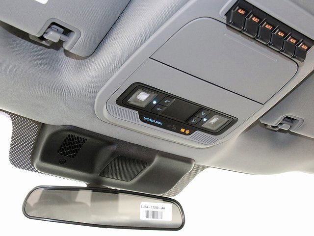 New 2026 Ford F250 XL w/ XL Chrome Package image 20