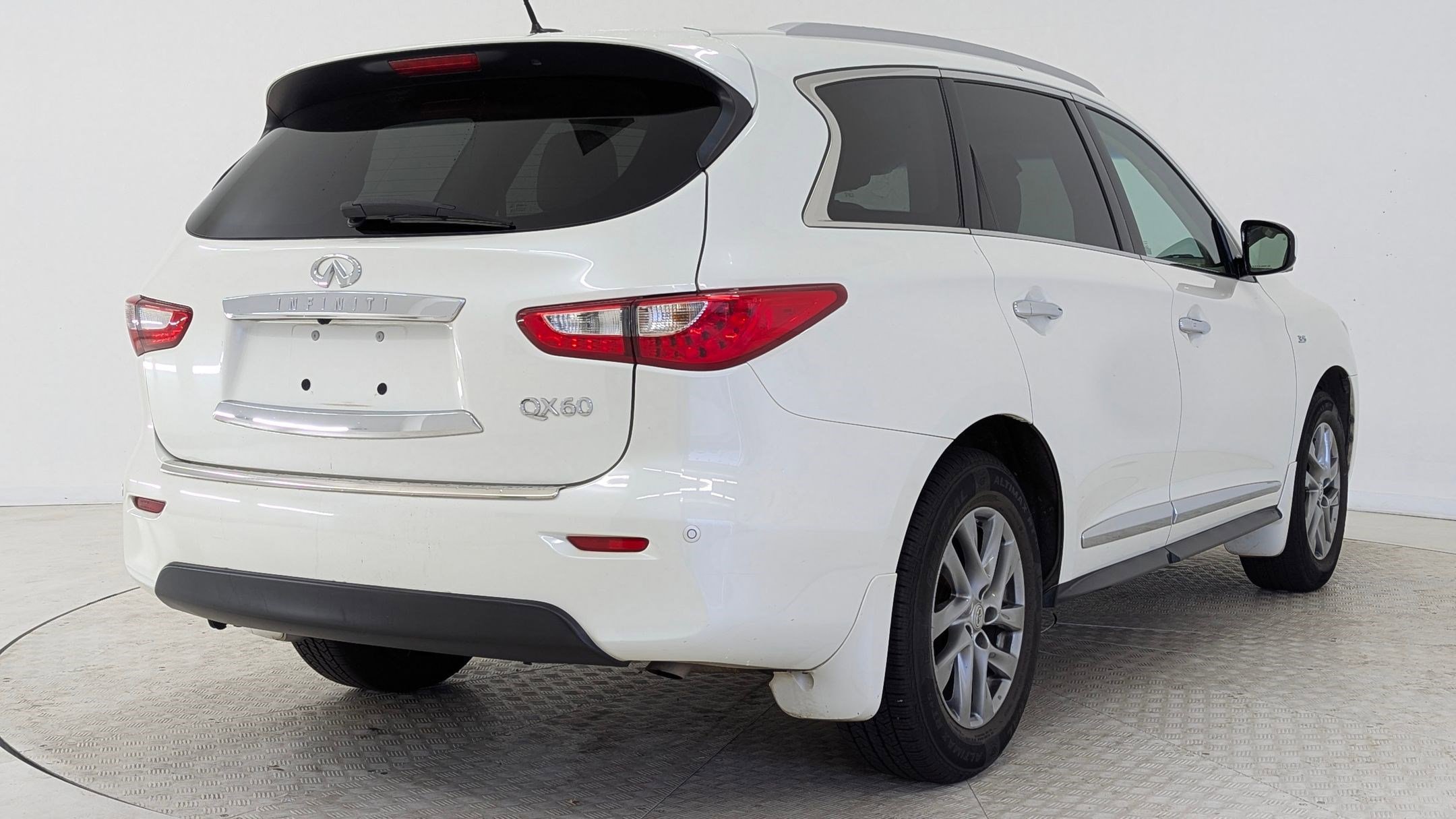 Used 2015 INFINITI QX60 FWD w/ Premium Plus Package image 9