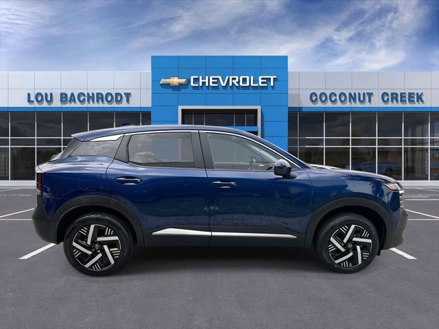Used 2025 Nissan Kicks SV FWD image 9