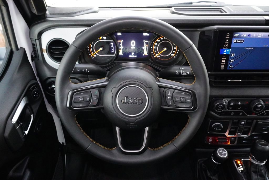 Used 2025 Jeep Gladiator Sport AWD/4WD image 15