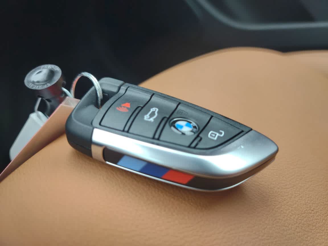 Used 2025 BMW i4 xDrive40i w/ M Sport Package AWD/4WD image 28