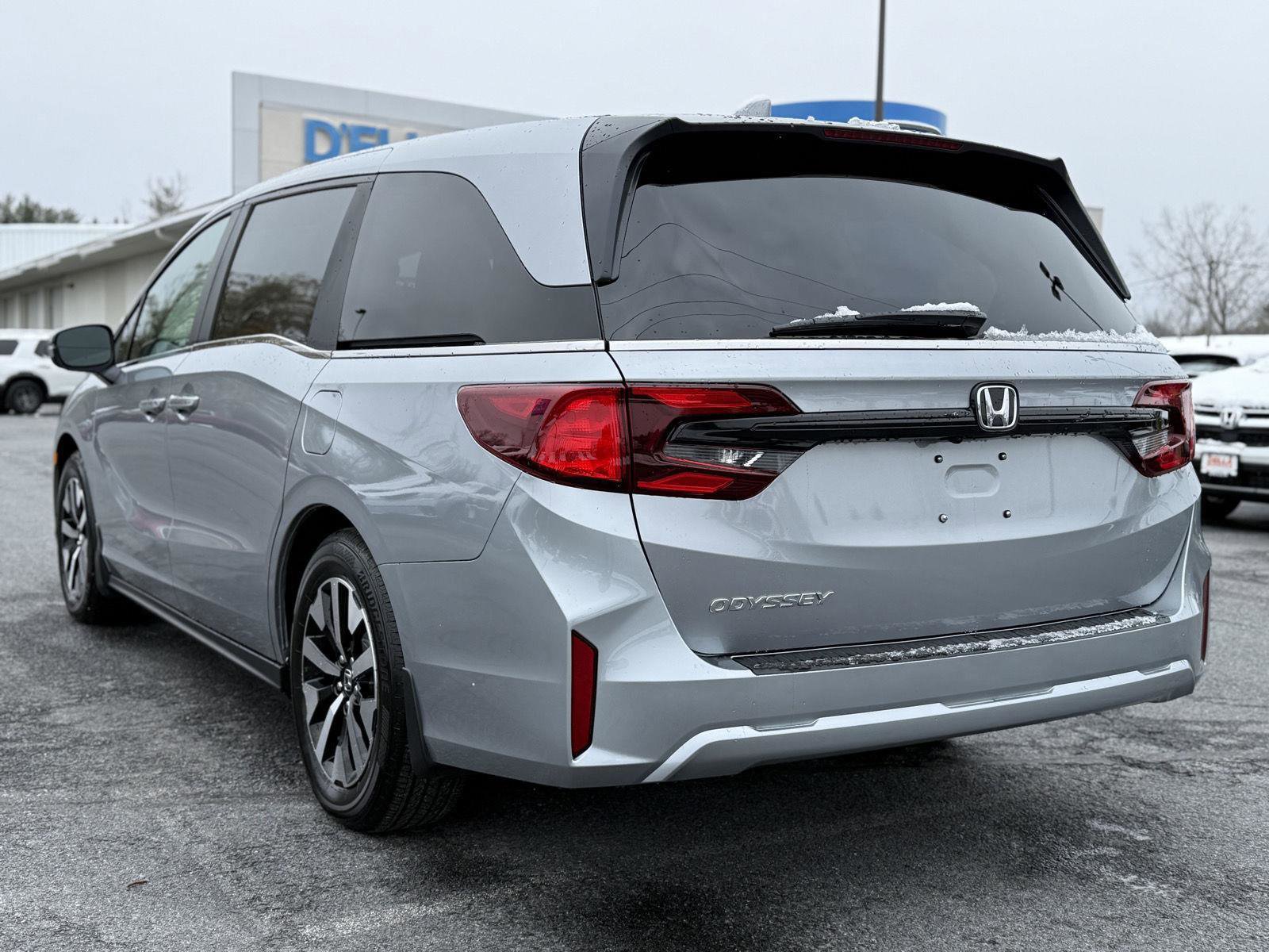 Certified 2026 Honda Odyssey EX-L image 7