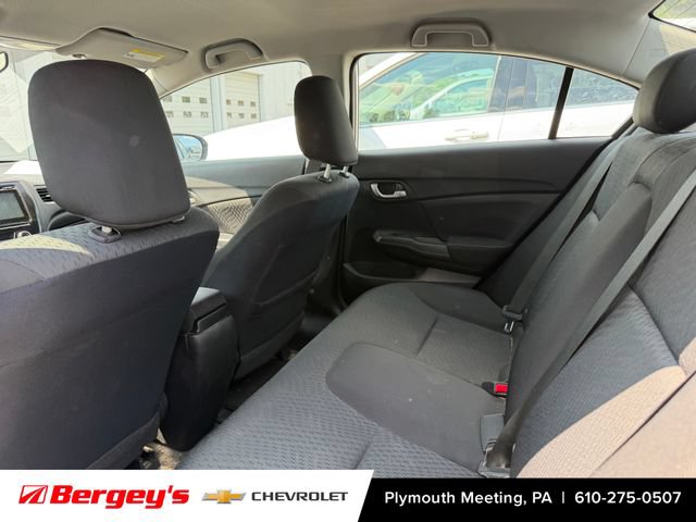 Used 2015 Honda Civic SE image 5