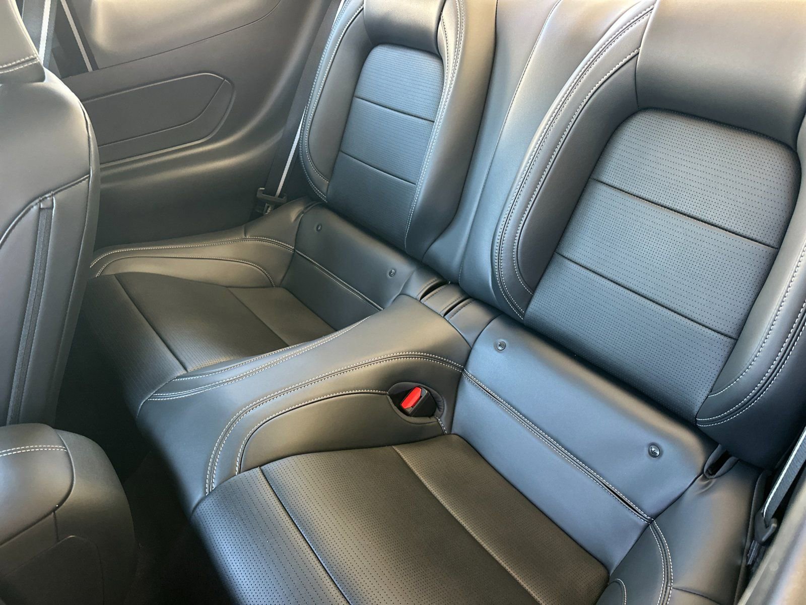 Used 2025 Ford Mustang Premium RWD image 14