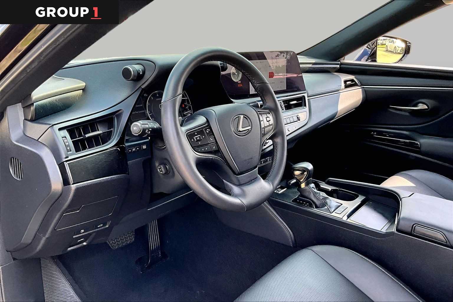 Certified 2024 Lexus ES 350 w/ Premium Package FWD image 15