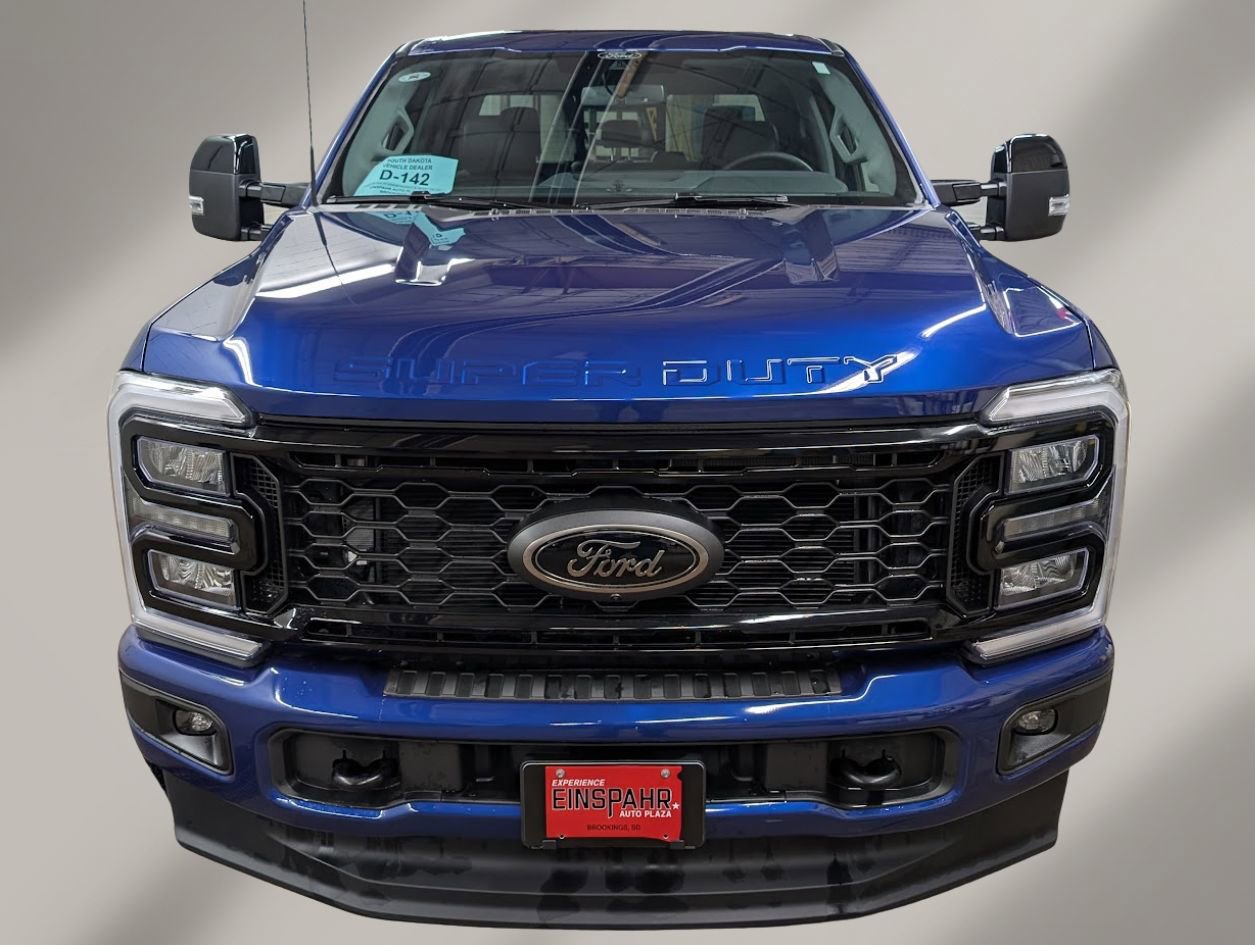 New 2026 Ford F350 Lariat w/ Black Appearance Package image 2