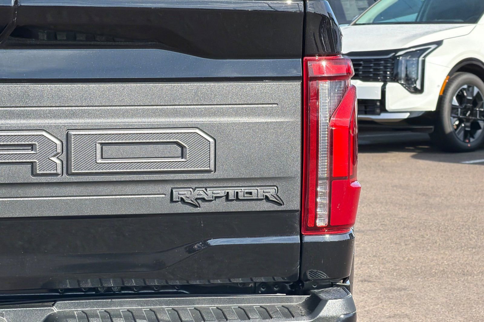 Used 2025 Ford F150 Raptor image 27