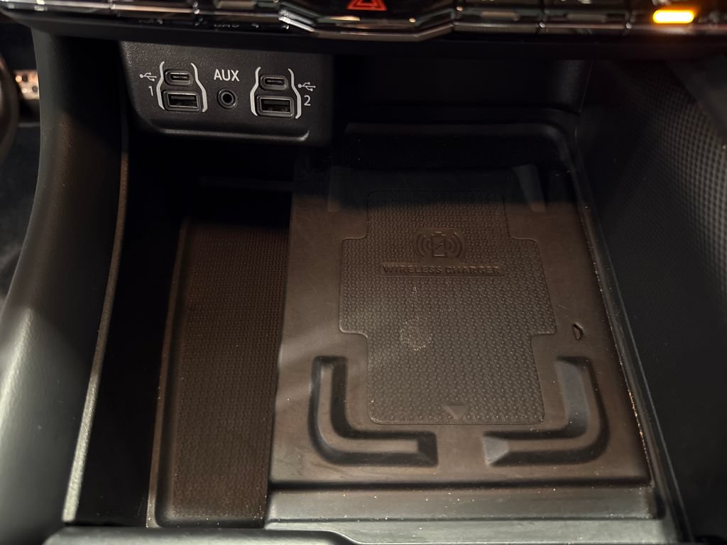 Used 2023 Dodge Durango SRT AWD/4WD image 19