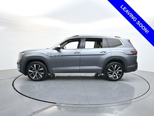 Used 2024 Volkswagen Atlas SEL Premium R-Line AWD/4WD image 4