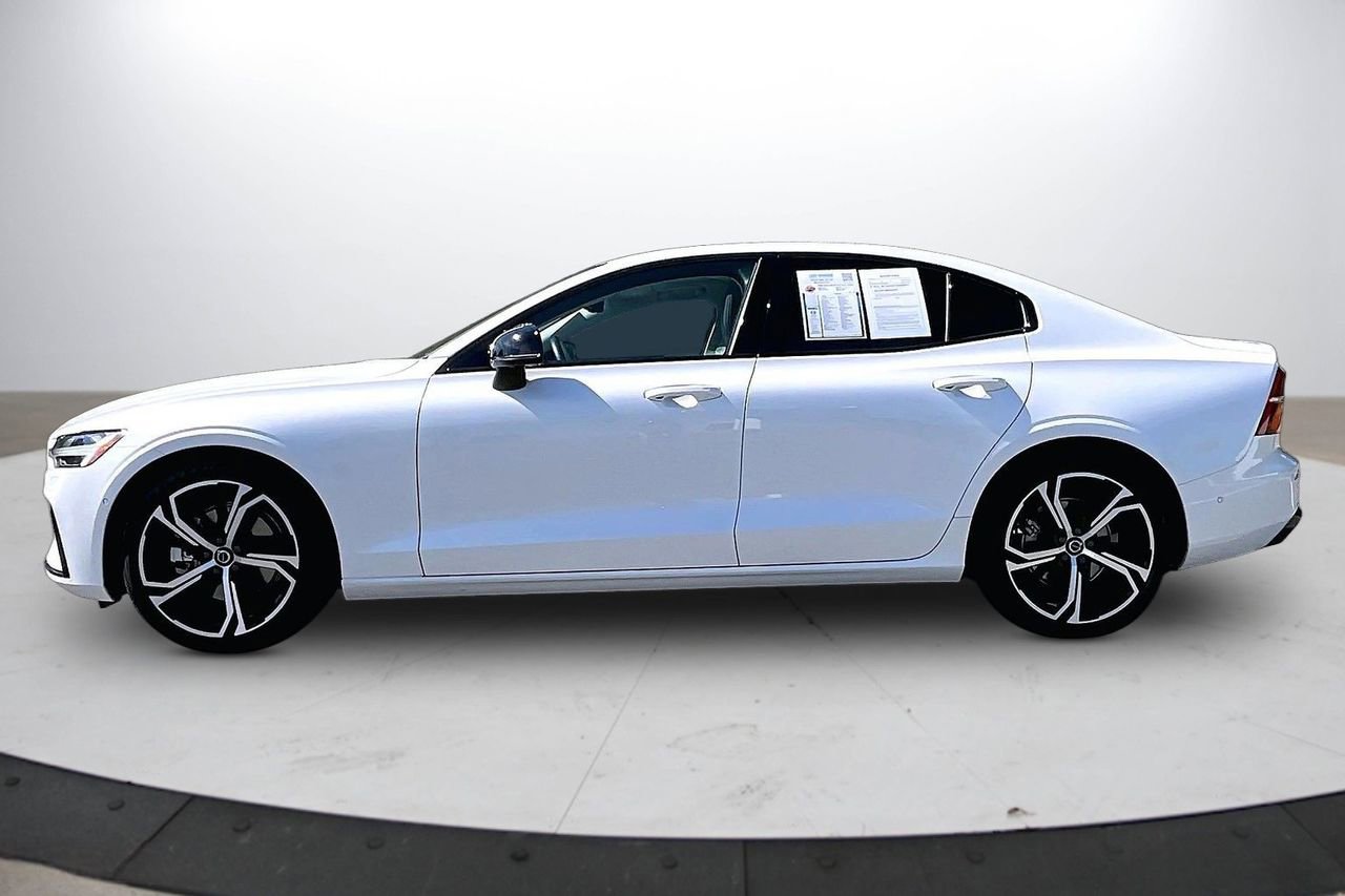 Used 2024 Volvo S60 B5 Plus w/ Climate Package image 6