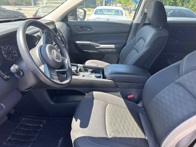 Used 2024 Nissan Pathfinder SV AWD/4WD image 10