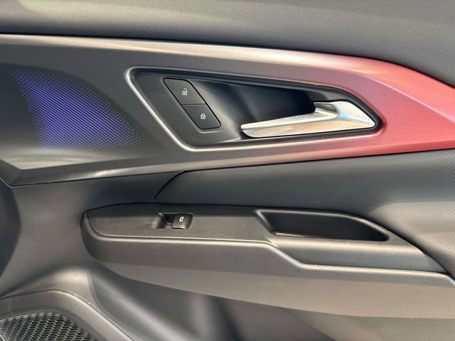 New 2026 Chevrolet Equinox EV RS image 15