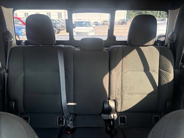 Used 2022 Jeep Gladiator Sport AWD/4WD image 25