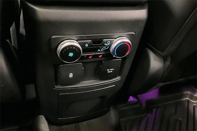 Used 2024 Ford Explorer Platinum w/ Technology Package image 29