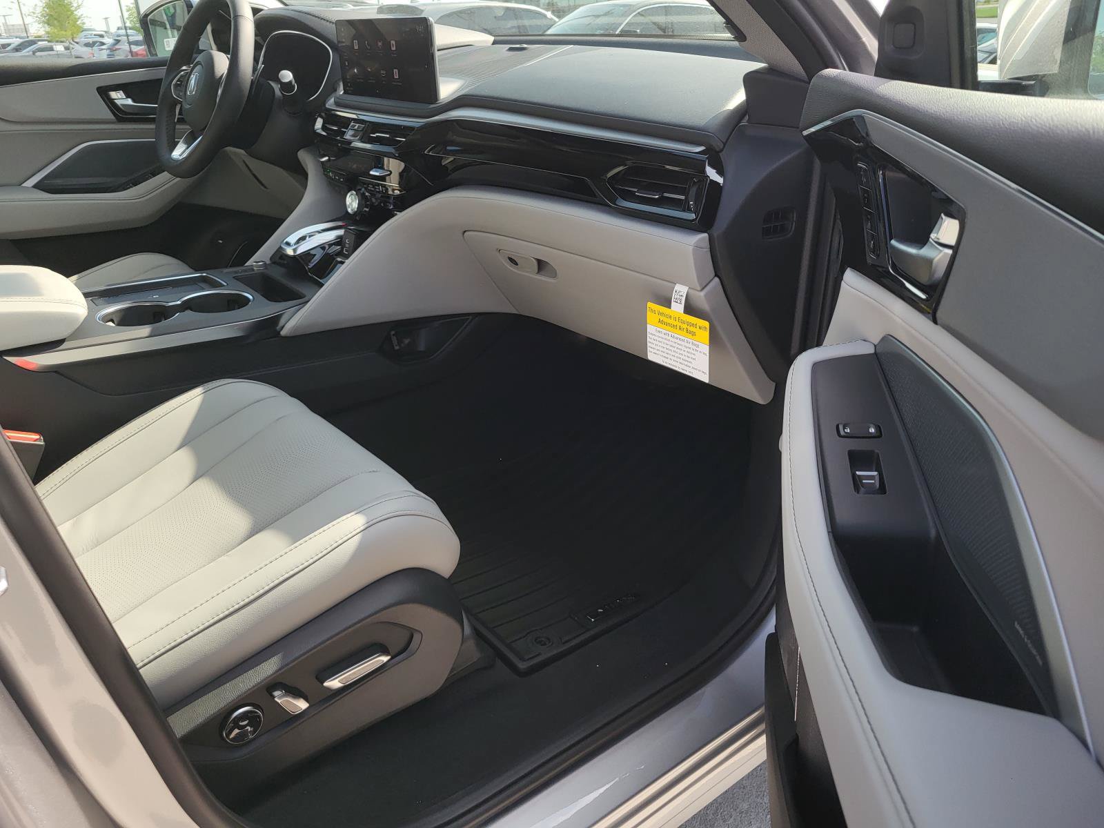 New 2026 Acura MDX w/ Technology Package FWD image 7