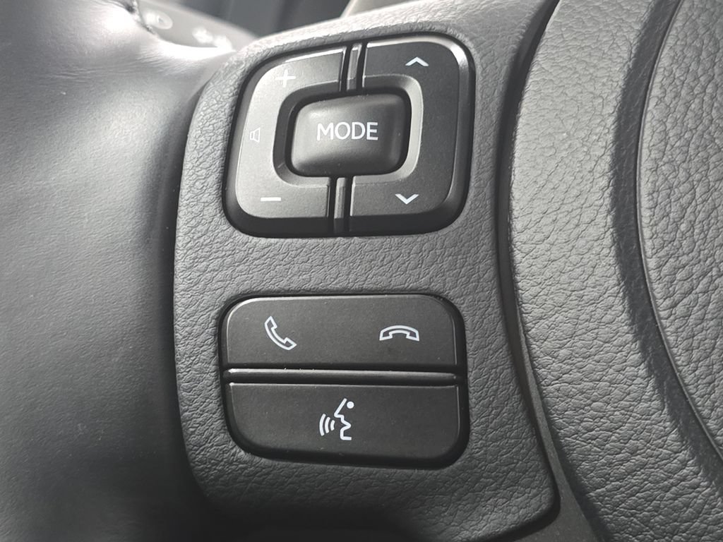 Used 2025 Lexus IS 350 F Sport w/ Accessory Package 2 RWD image 17