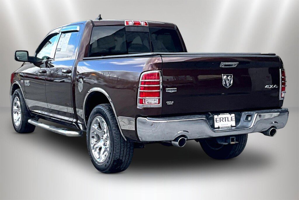 Used 2015 RAM 1500 Laramie w/ Convenience Group image 4