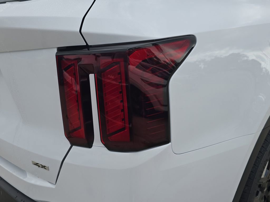 New 2026 Kia Sorento S AWD/4WD image 11