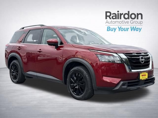 Used 2024 Nissan Pathfinder SV FWD 360° Tour