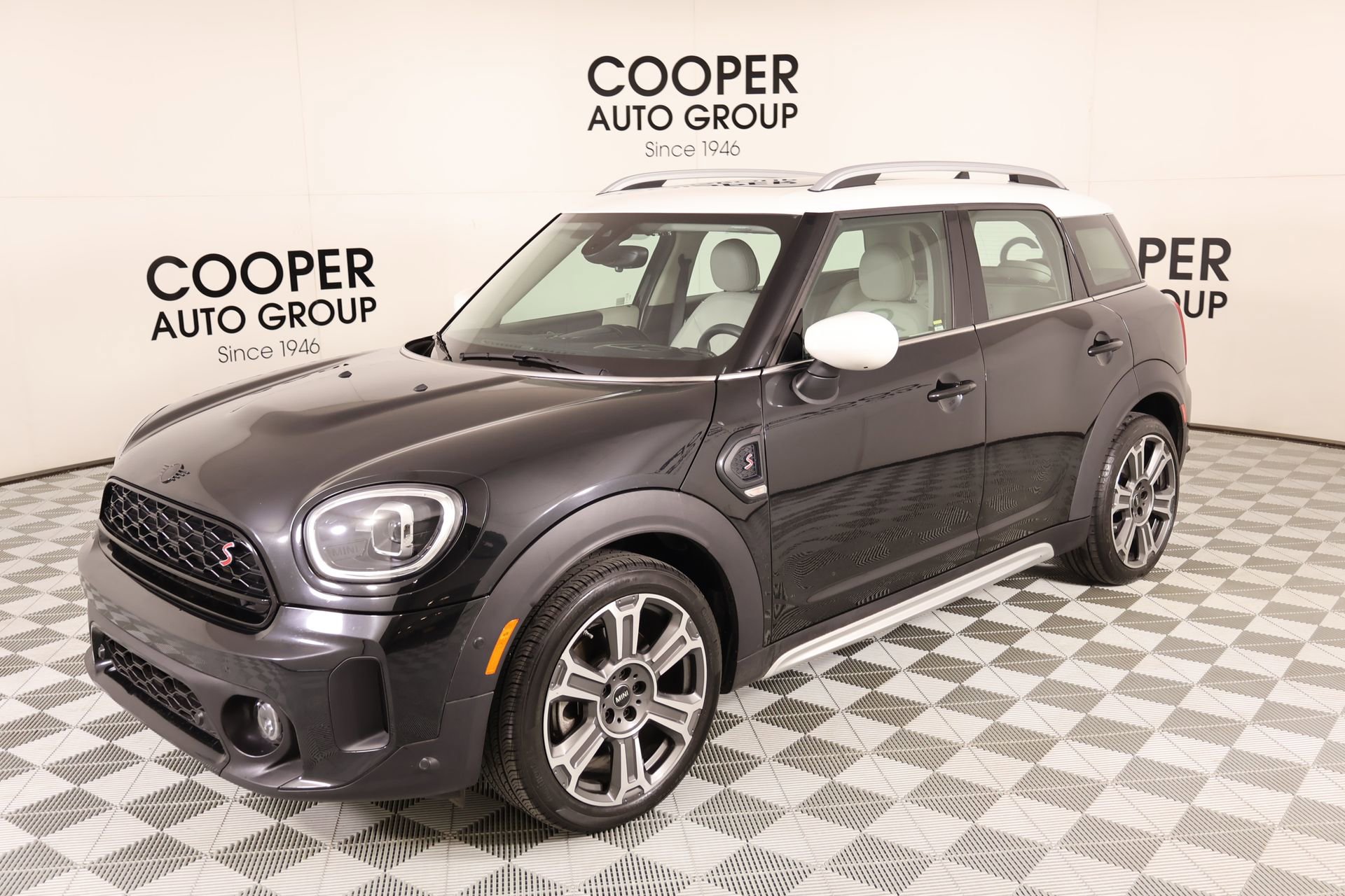 Used 2024 MINI Cooper Countryman S FWD image 11