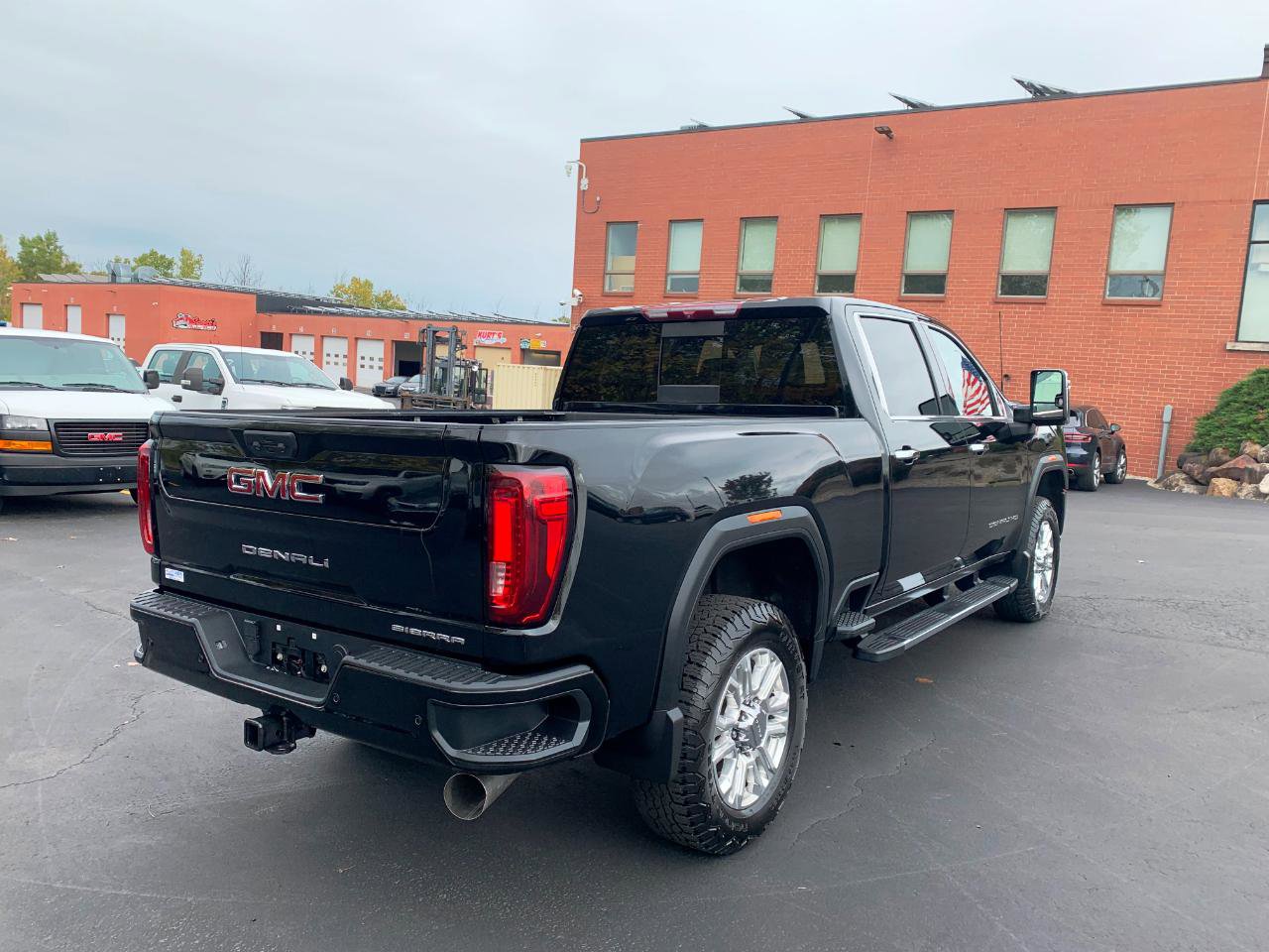 Used 2022 GMC Sierra 2500 Denali AWD/4WD image 18