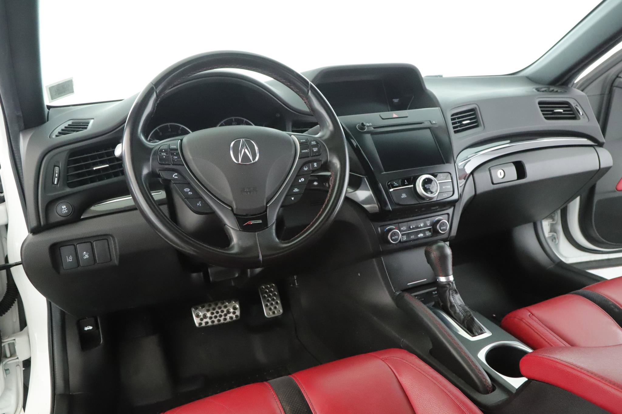 Used 2019 Acura ILX FWD image 2