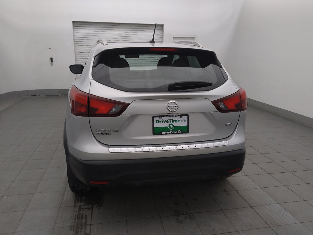 Used 2018 Nissan Rogue Sport SV FWD image 6