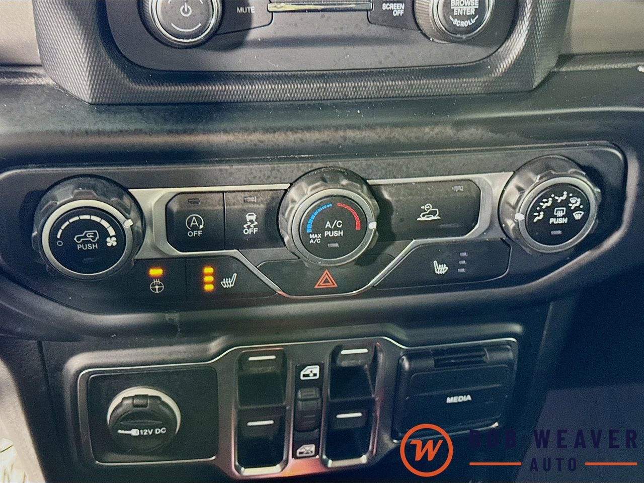 Used 2020 Jeep Gladiator Sport w/ Quick Order Package 24S image 16