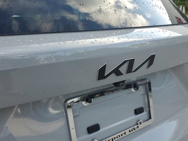 Certified 2024 Kia Sorento S w/ Panoramic Sunroof Package FWD image 7