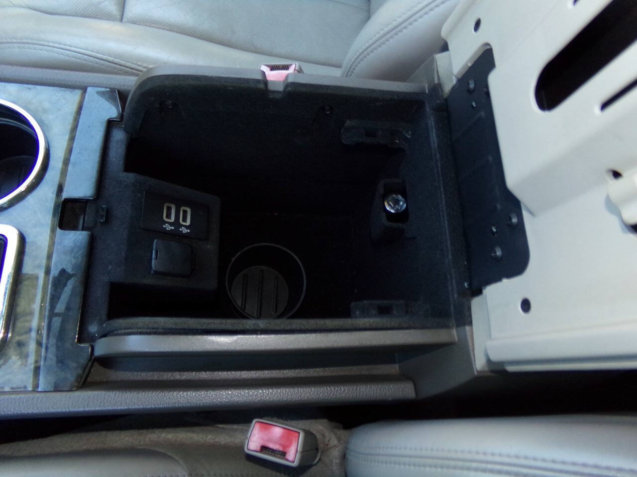 Used 2016 Lincoln Navigator L Select RWD image 67