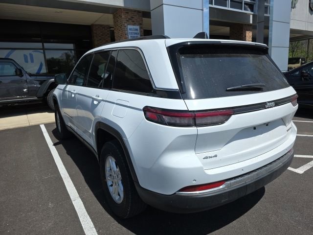 Used 2025 Jeep Grand Cherokee Laredo w/ Luxury Tech Group I image 7