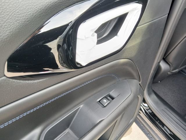 New 2026 Jeep Compass Latitude AWD/4WD image 17