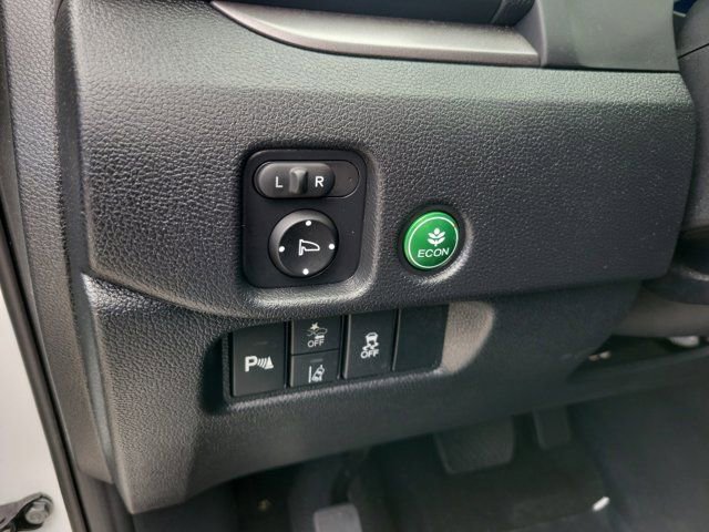 Used 2025 Honda Passport EX-L image 22