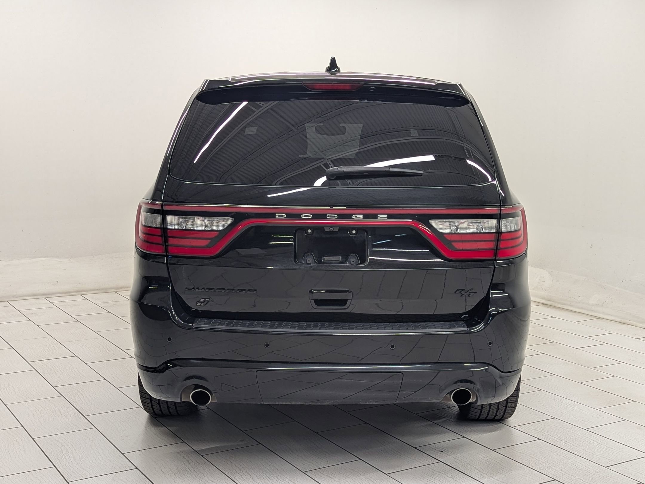 Used 2020 Dodge Durango R/T w/ Blacktop Package image 8