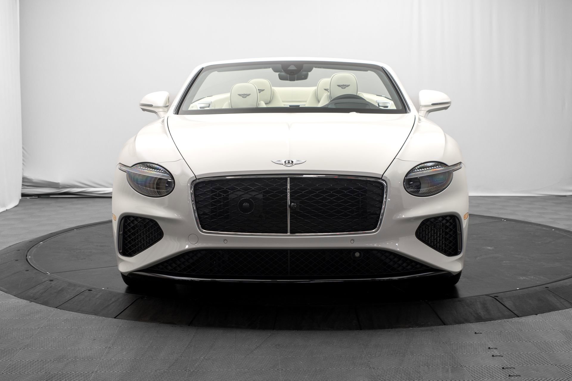 New 2026 Bentley Continental GTC AWD/4WD image 8