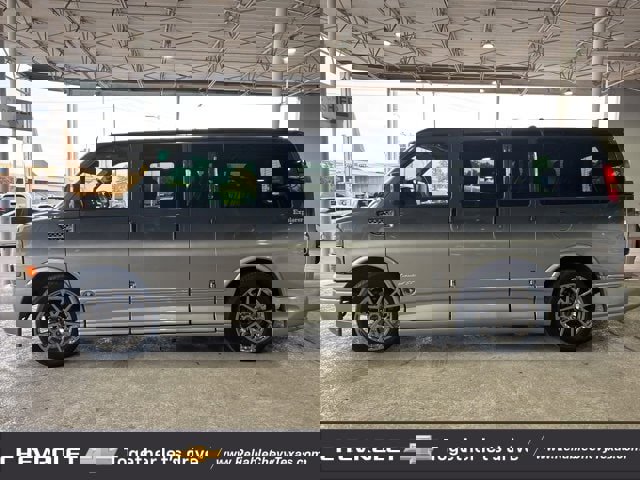 Used 2014 Chevrolet Express 1500 image 4