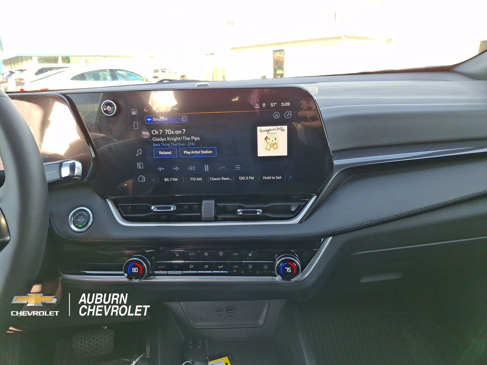 Used 2026 Chevrolet Equinox LT w/ Convenience Package II image 11
