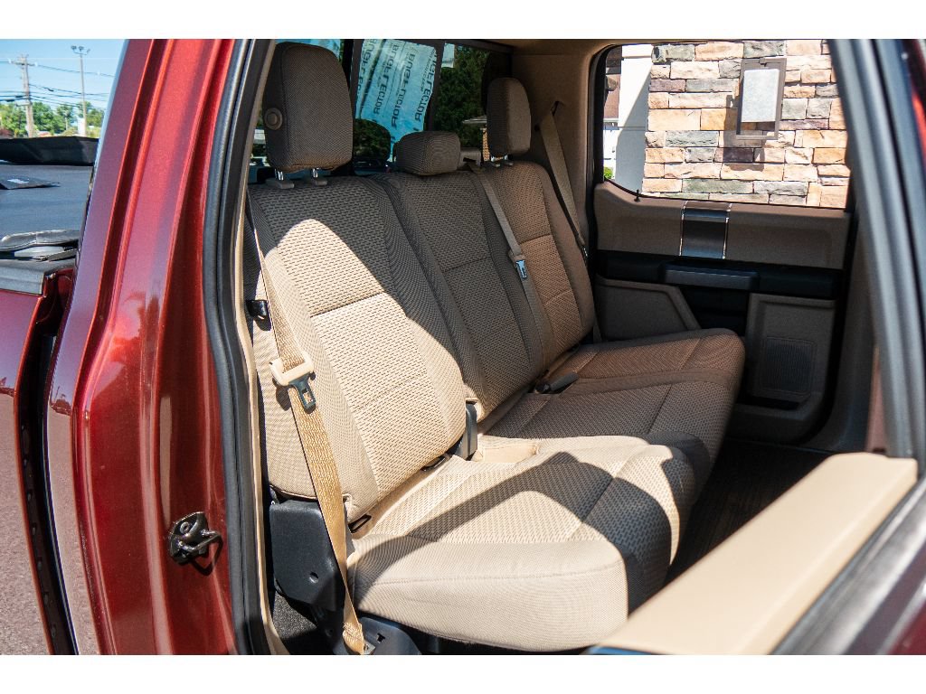 Used 2015 Ford F150 XLT w/ Equipment Group 302A Luxury AWD/4WD image 18