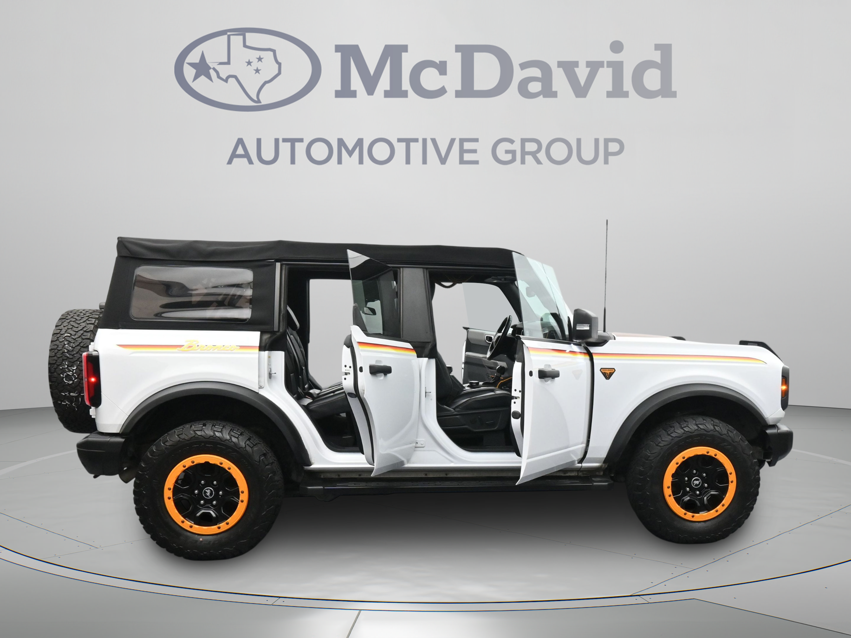 Used 2023 Ford Bronco Badlands AWD/4WD image 40