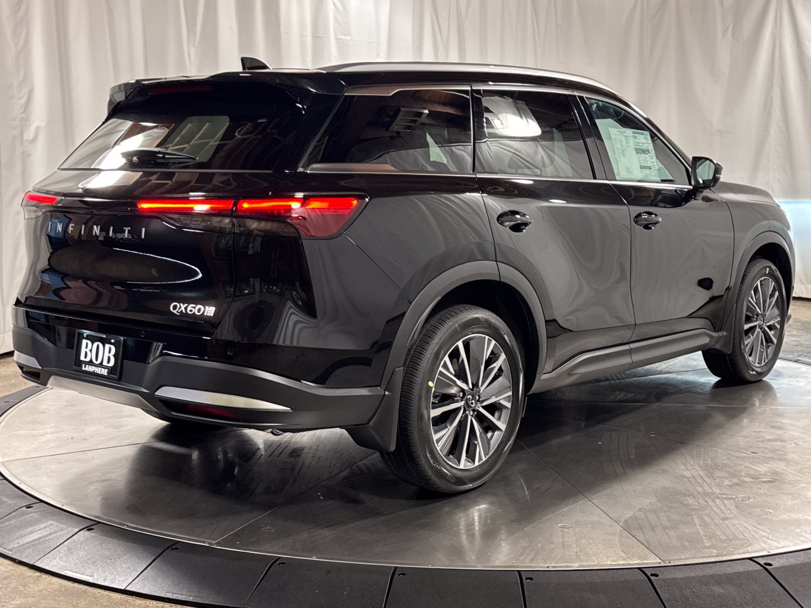 New 2027 INFINITI QX60 Luxe w/ Cargo Package AWD/4WD image 10