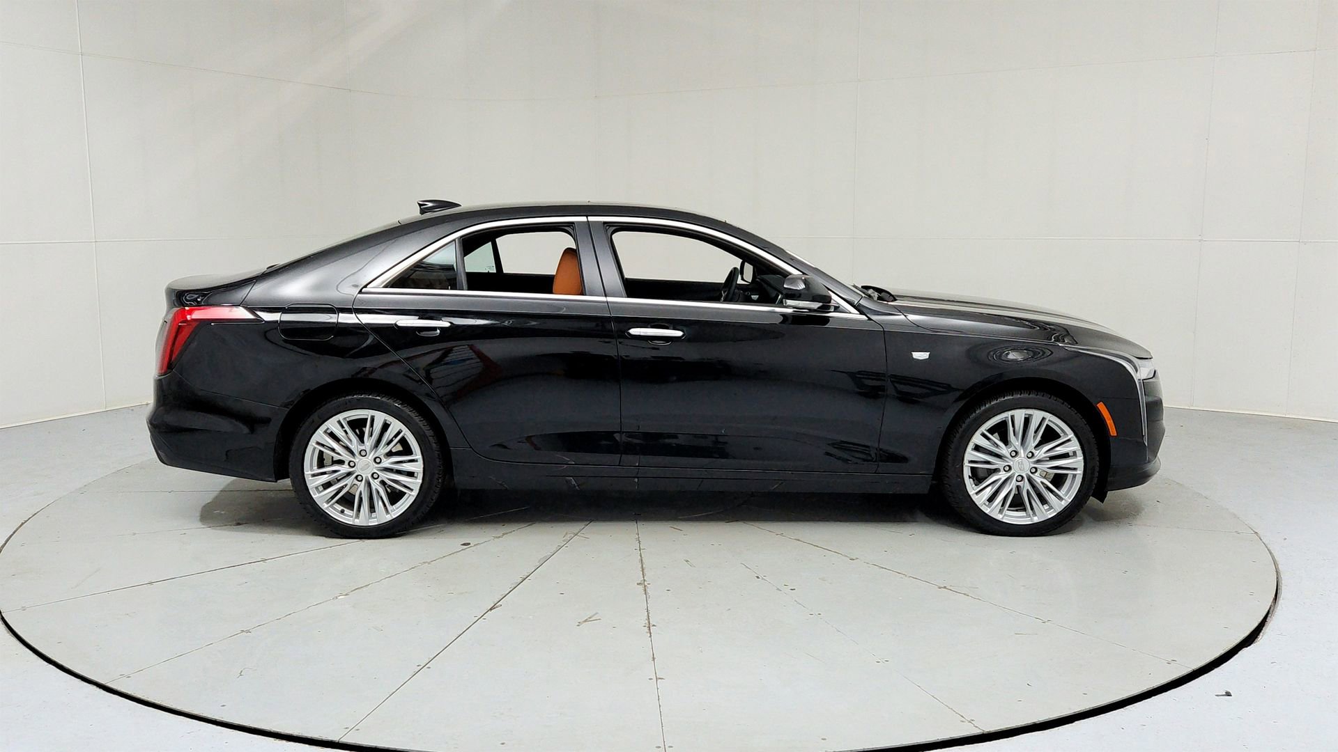 Used 2024 Cadillac CT4 Premium Luxury AWD/4WD image 6