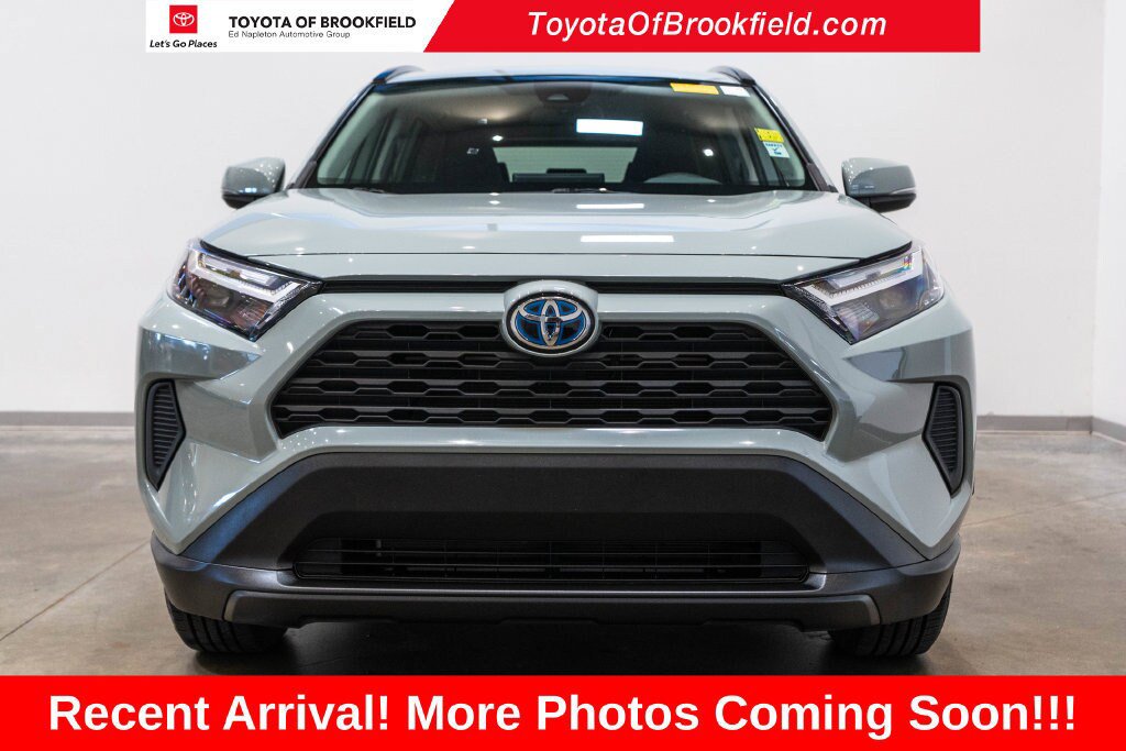 Certified 2023 Toyota RAV4 XLE AWD/4WD image 2