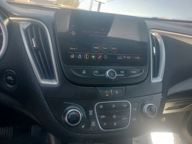 Used 2025 Chevrolet Malibu LT image 22