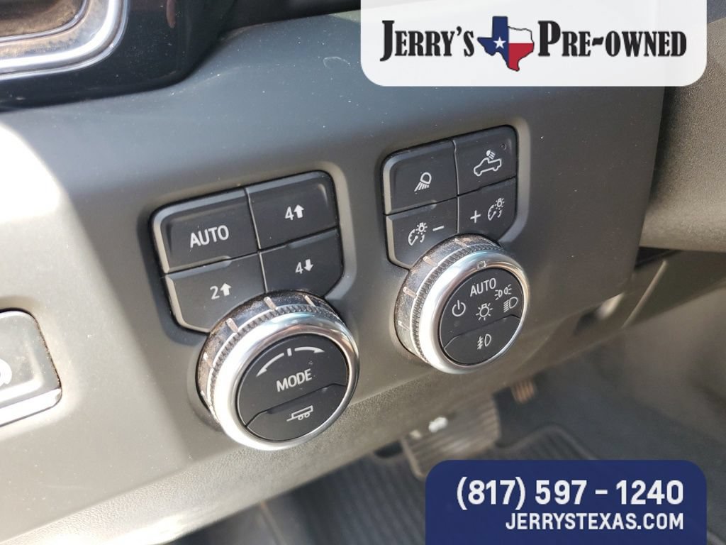 Used 2025 GMC Sierra 2500 Denali Ultimate AWD/4WD image 10