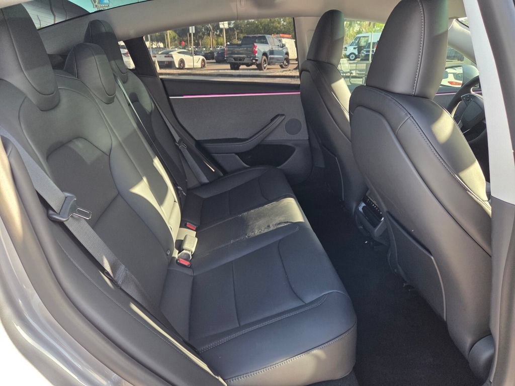 Used 2025 Tesla Model 3 Long Range RWD image 13