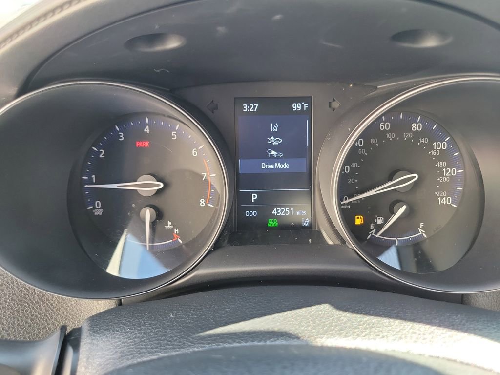 Used 2021 Toyota C-HR LE image 23